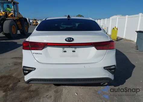 2021 Kia Forte Lxs из США, поврежденный, VIN 3KPF24AD0ME314564